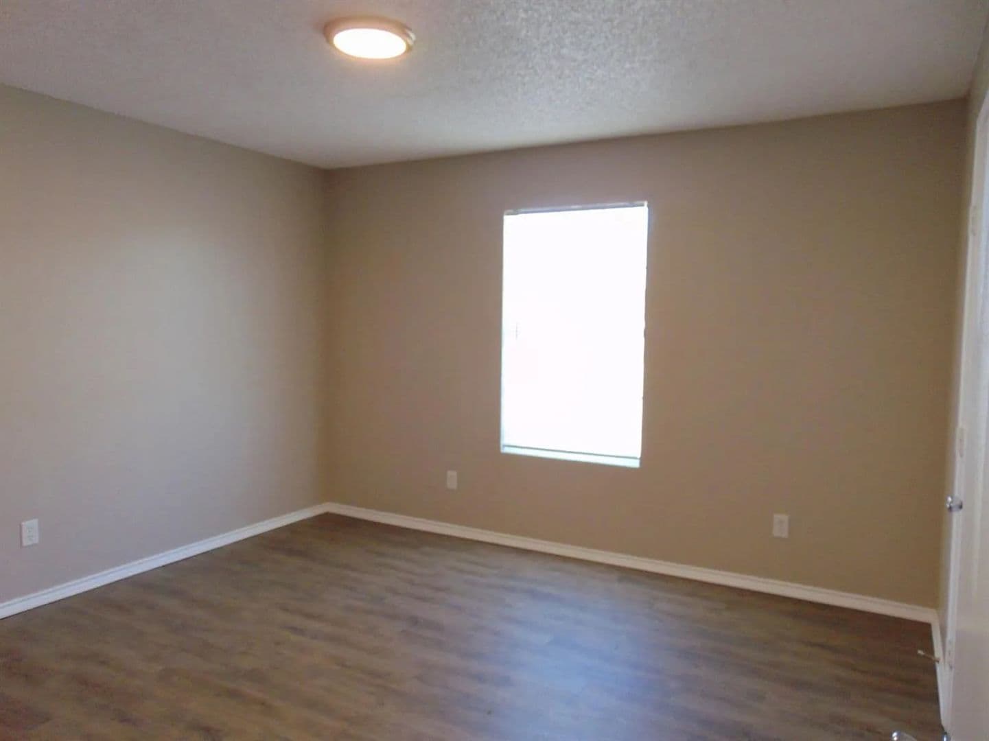 Lubbock Apartment: 912 82nd Street