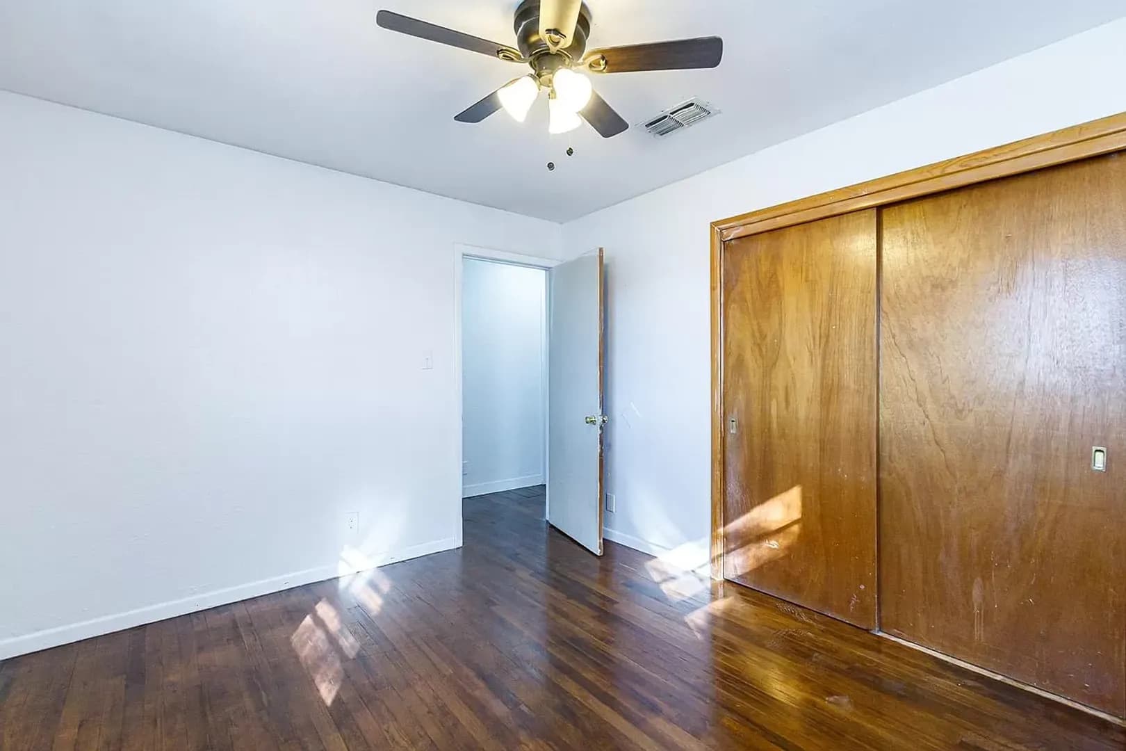 Lubbock House: 2116 36th Street