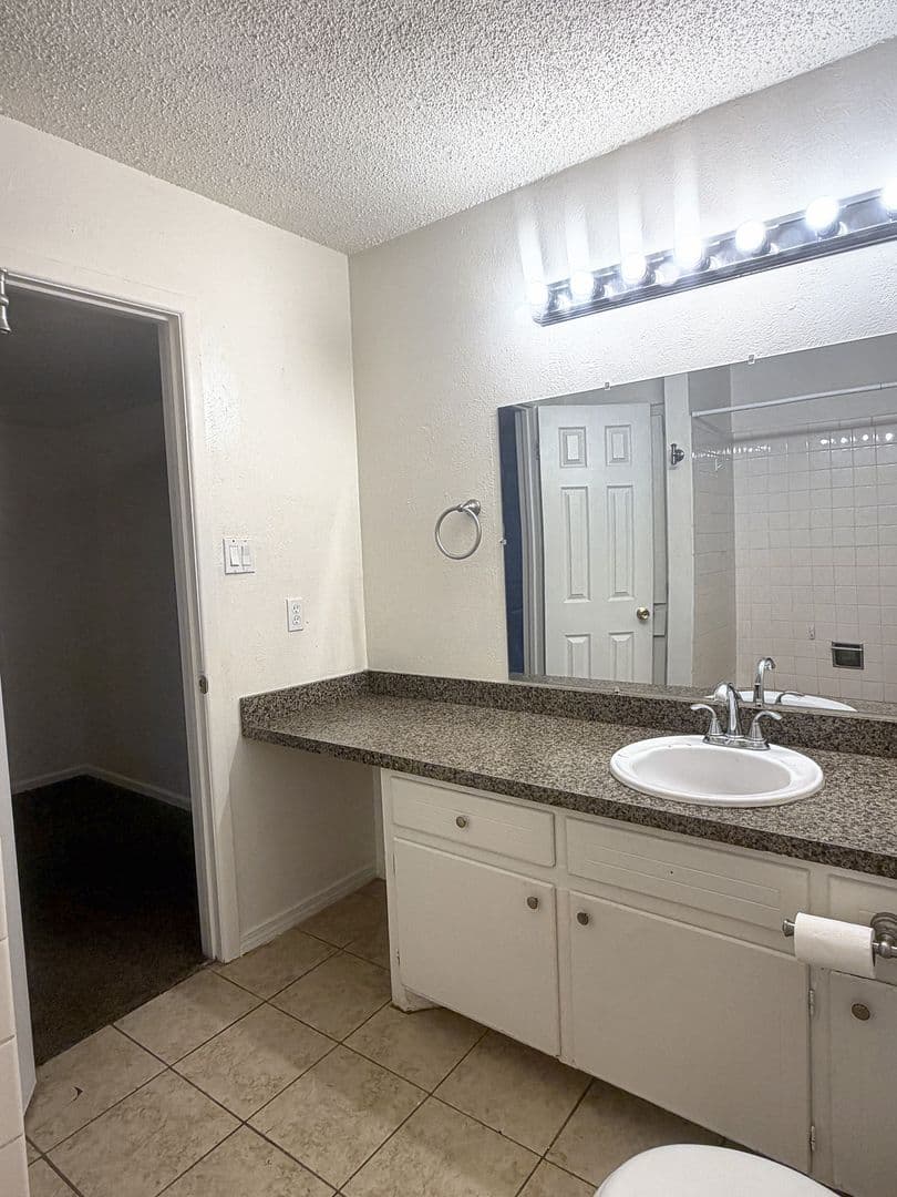 Lubbock Apartment: 1347 65th Drive