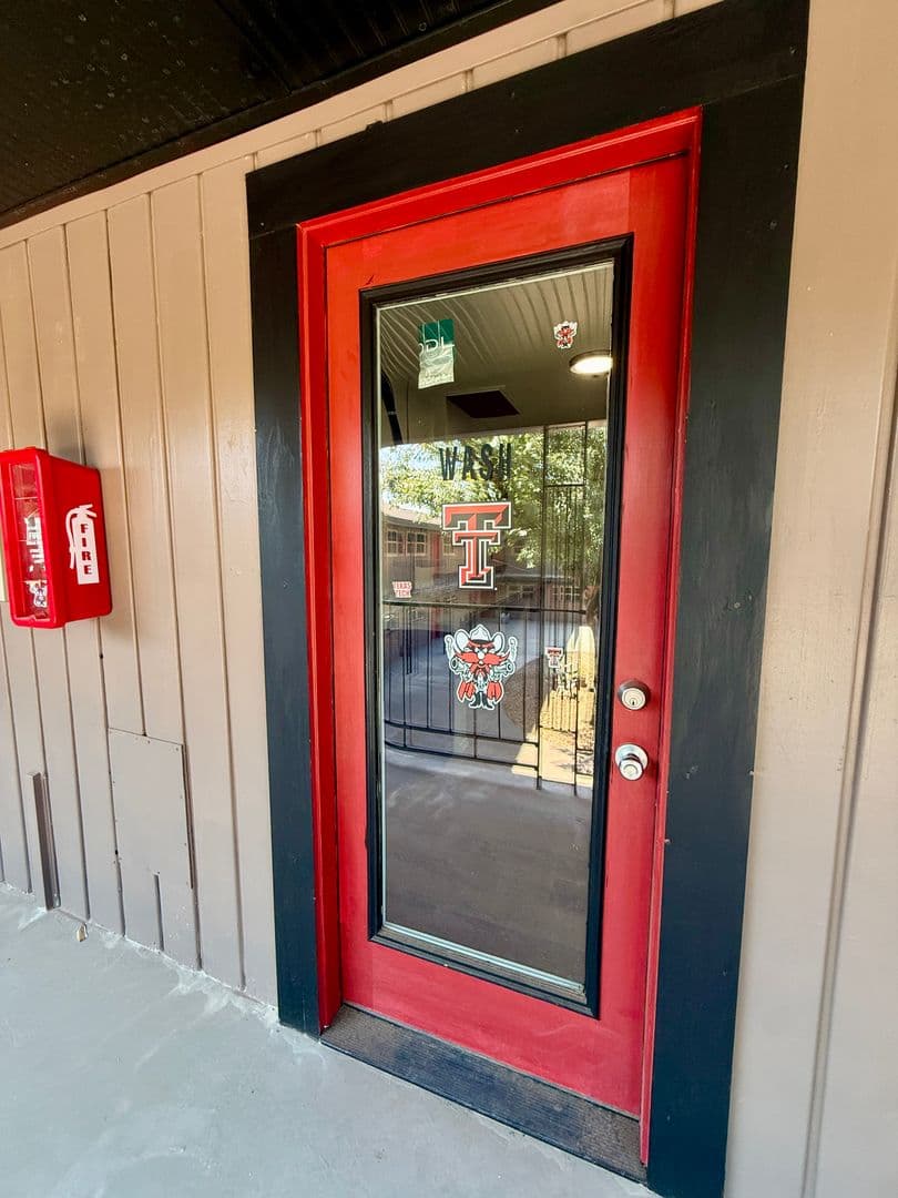 Lubbock Apartment: 1710 9th Street