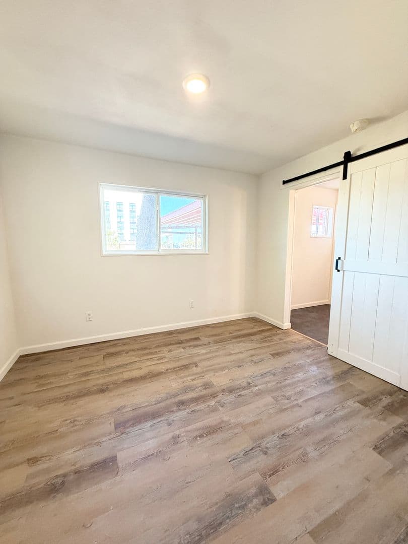 Lubbock Apartment: 1710 9th Street