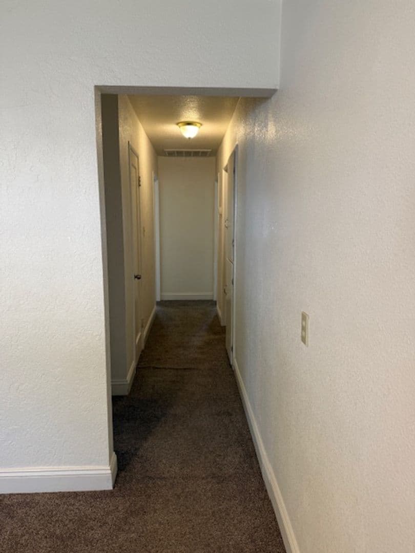 Tracy House: 1320 Wilson Ave.