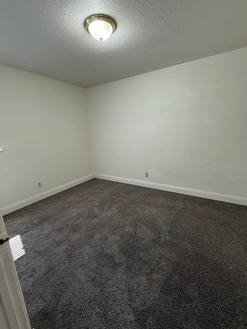 Tracy House: 1320 Wilson Ave.