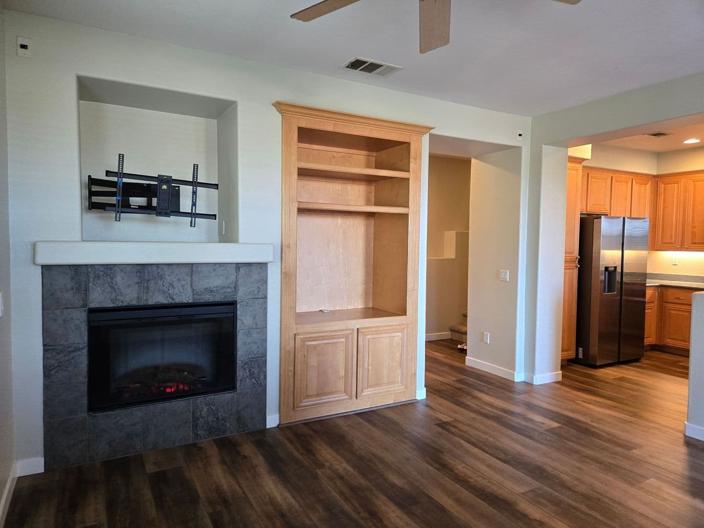 San Diego Townhome: 7850 Via Belfiore #3