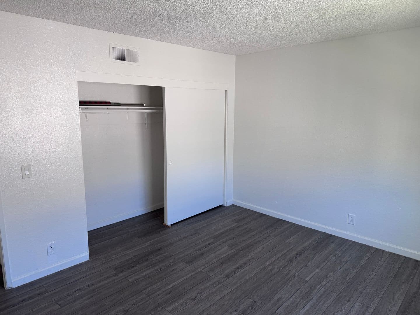 Spring Valley Condo: 1604 Presioca St #6