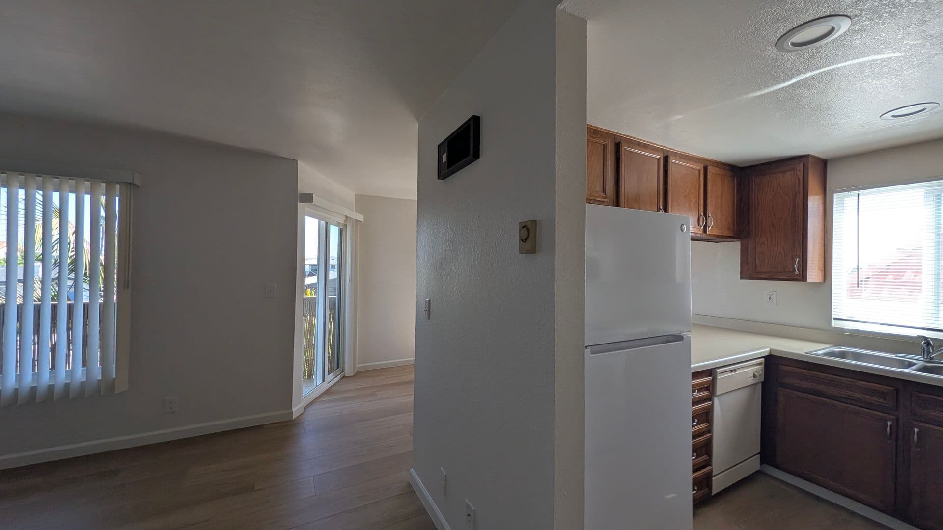 SAN DIEGO Apartment: 4074 SWIFT AVE