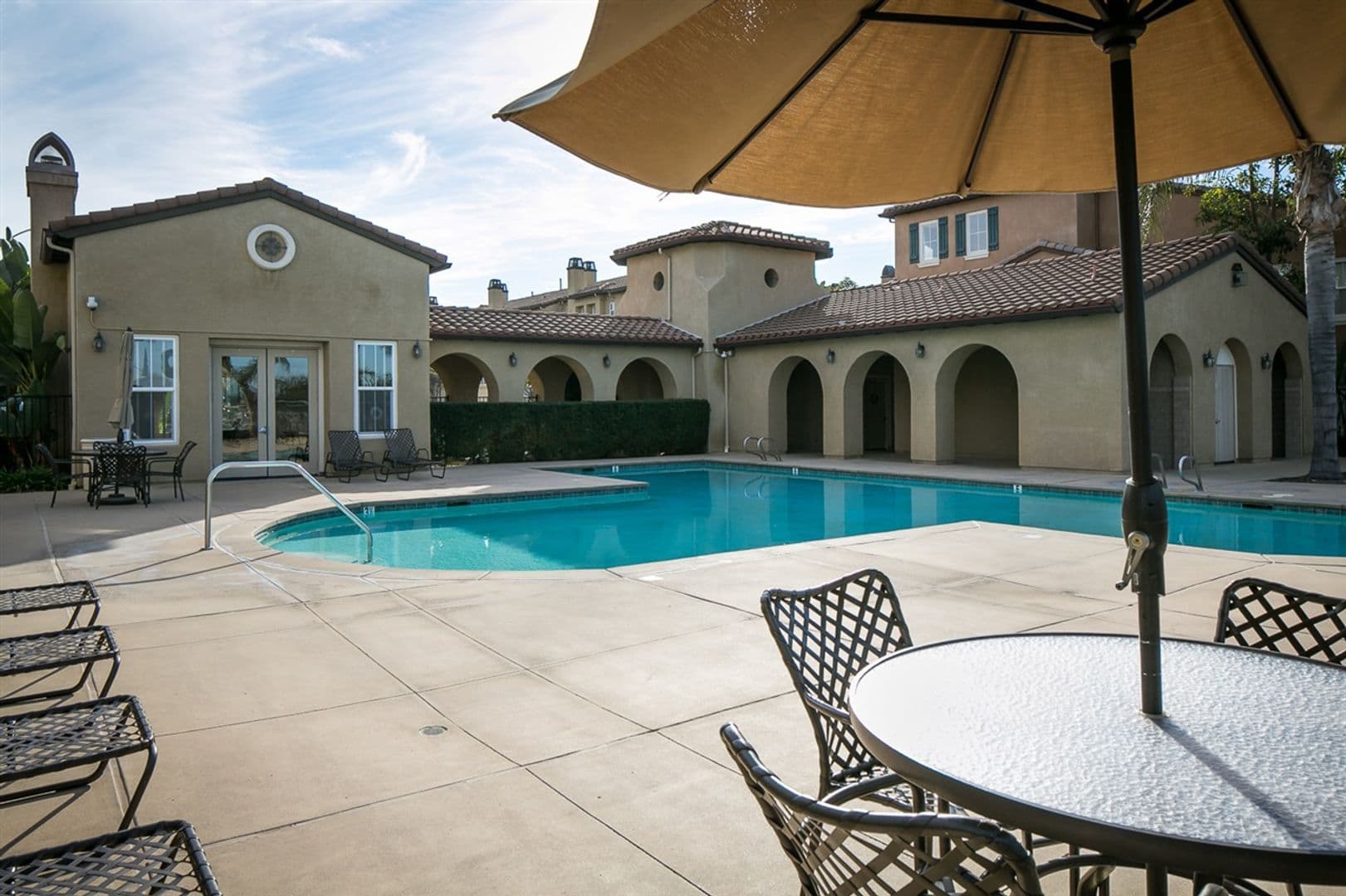 San Diego Townhome: 7850 Via Belfiore #3