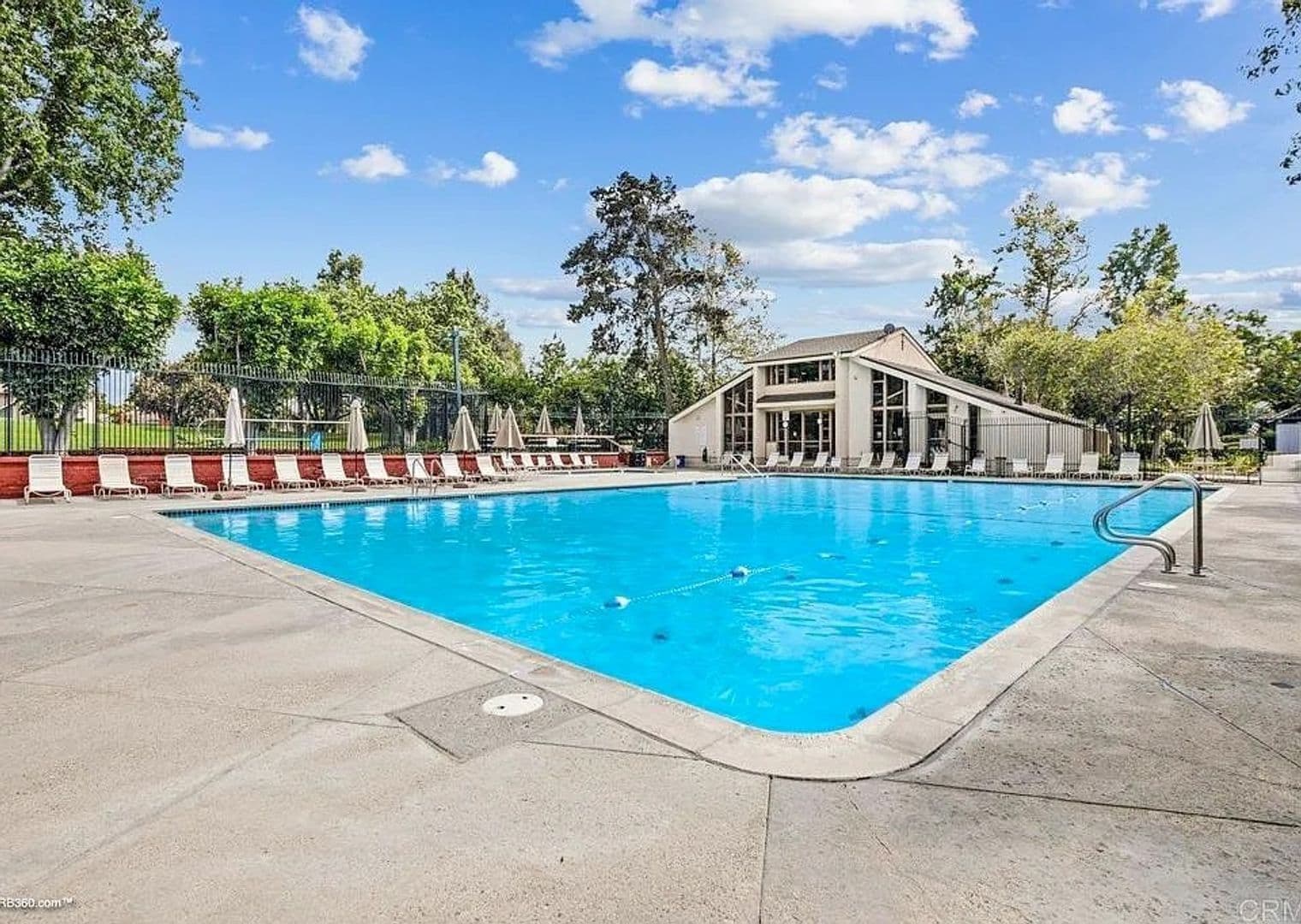 San Diego House: 5071 Abuela Dr