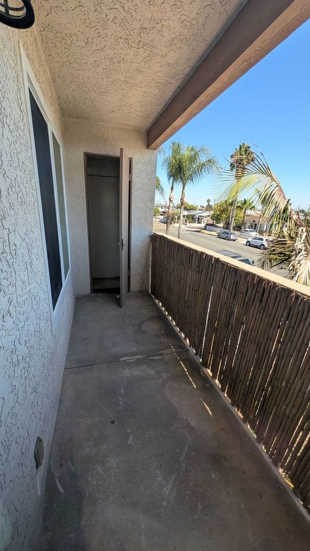 SAN DIEGO Apartment: 4074 SWIFT AVE