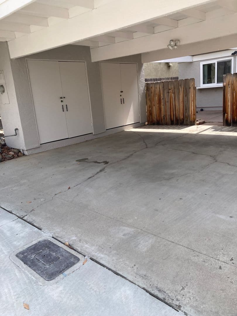 San Diego House: 5071 Abuela Dr