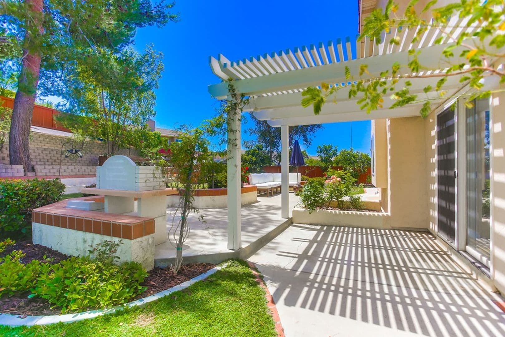 San Diego House: 10730 Carillon Ct.