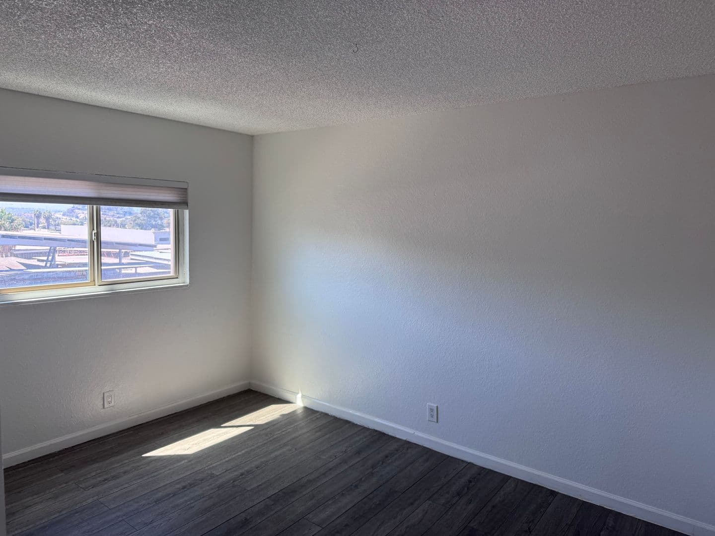 Spring Valley Condo: 1604 Presioca St #6