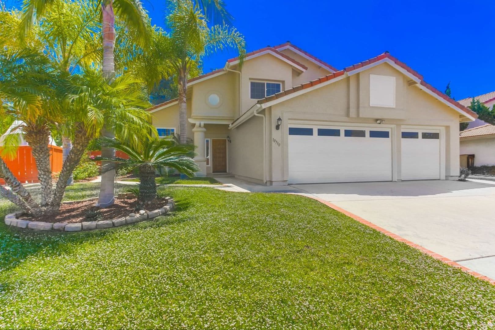San Diego House: 10730 Carillon Ct.