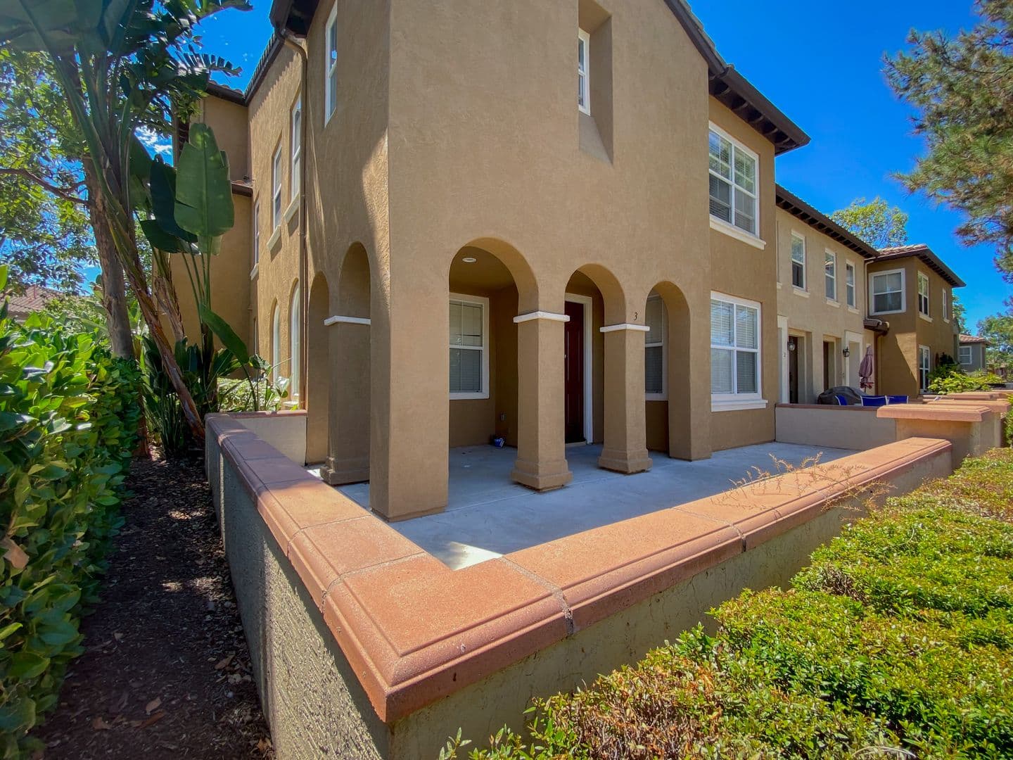 San Diego Townhome: 7850 Via Belfiore #3