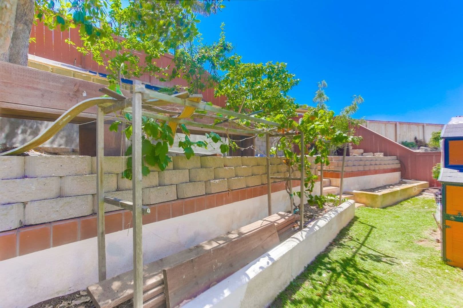 San Diego House: 10730 Carillon Ct.
