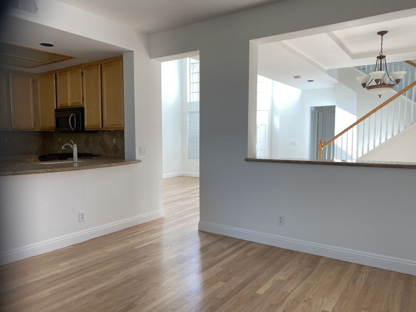 San Diego House: 11017 Corte Playa Merida