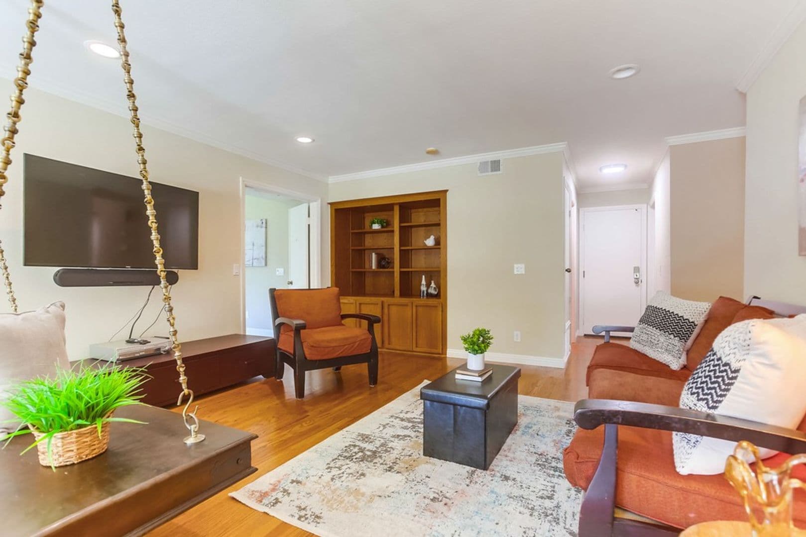 San Diego House: 10730 Carillon Ct.