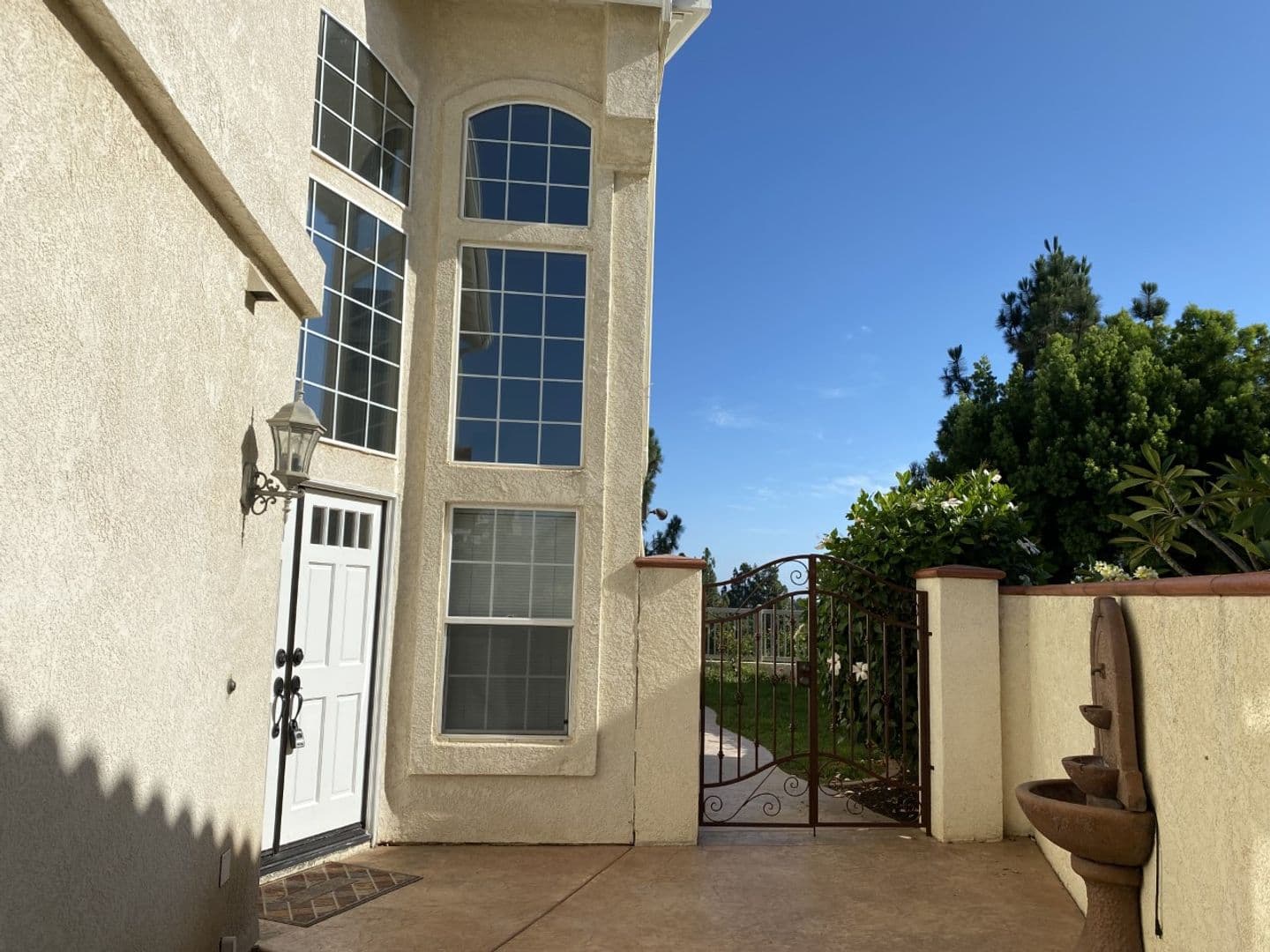 San Diego House: 11017 Corte Playa Merida