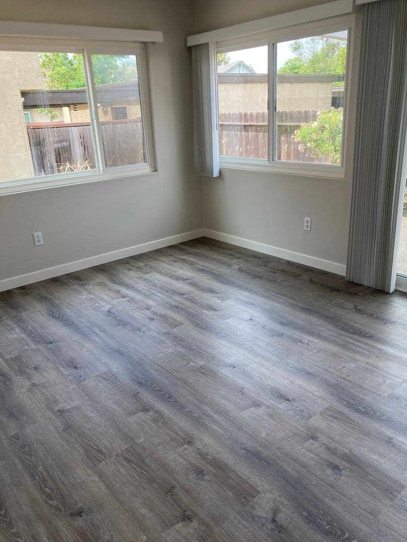 San Diego House: 5071 Abuela Dr