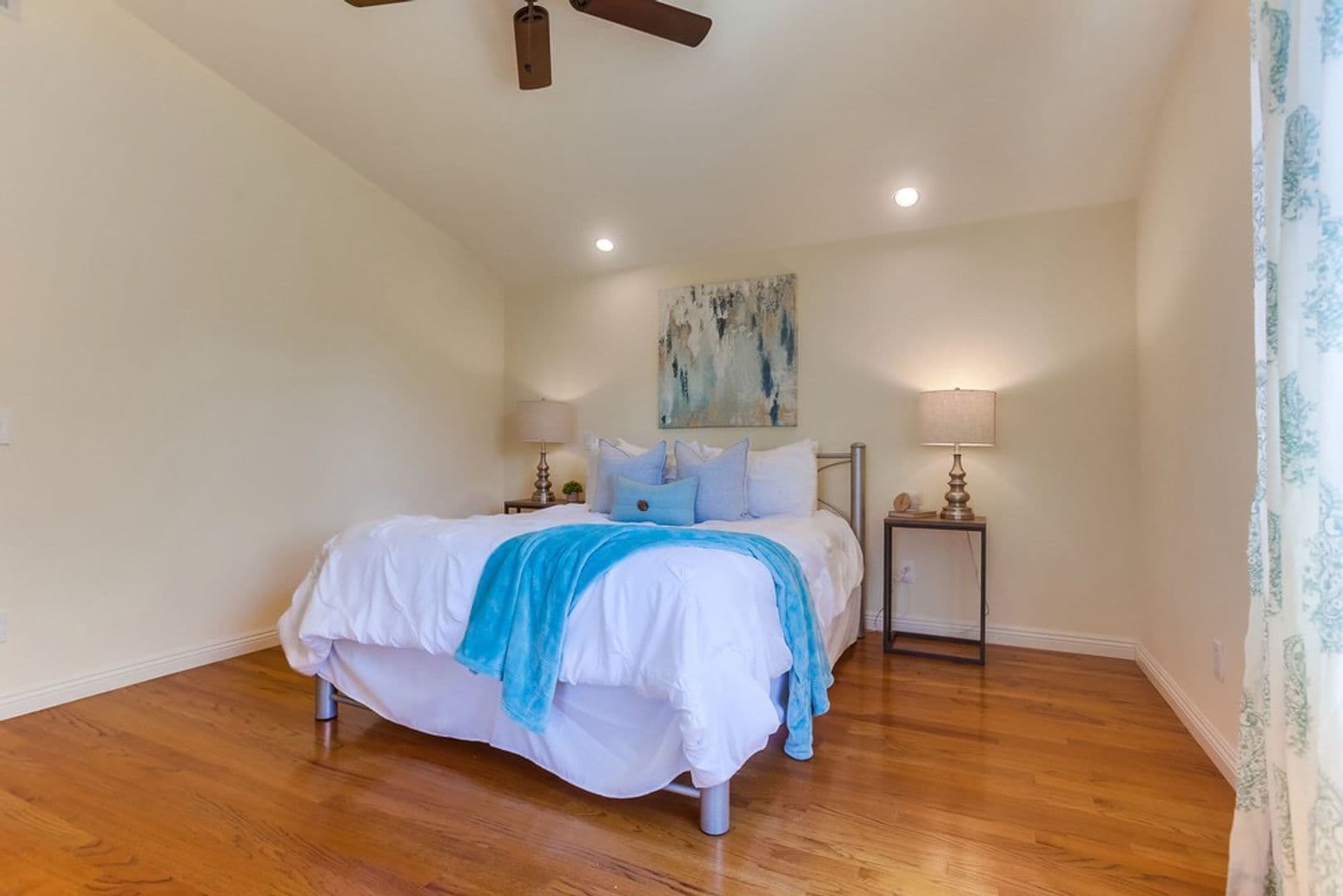 San Diego House: 10730 Carillon Ct.