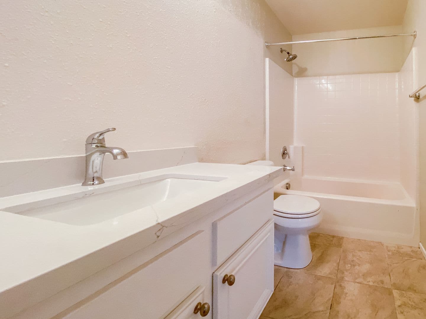 San Diego Townhome: 7850 Via Belfiore #3
