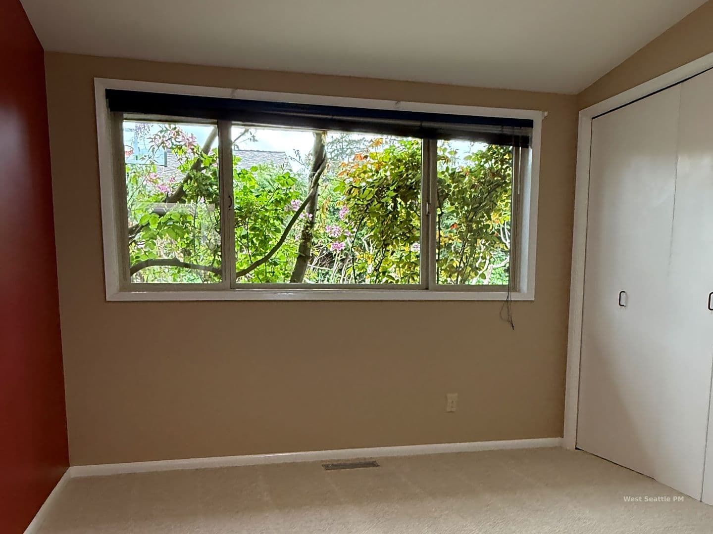 Medina House: 8612 NE 5th St
