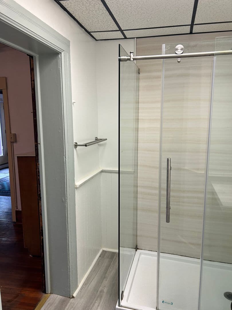 Ithaca Apartment: 127 College Avenue