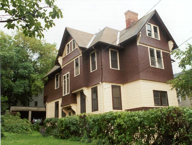 Ithaca Apartment: 127 College Avenue