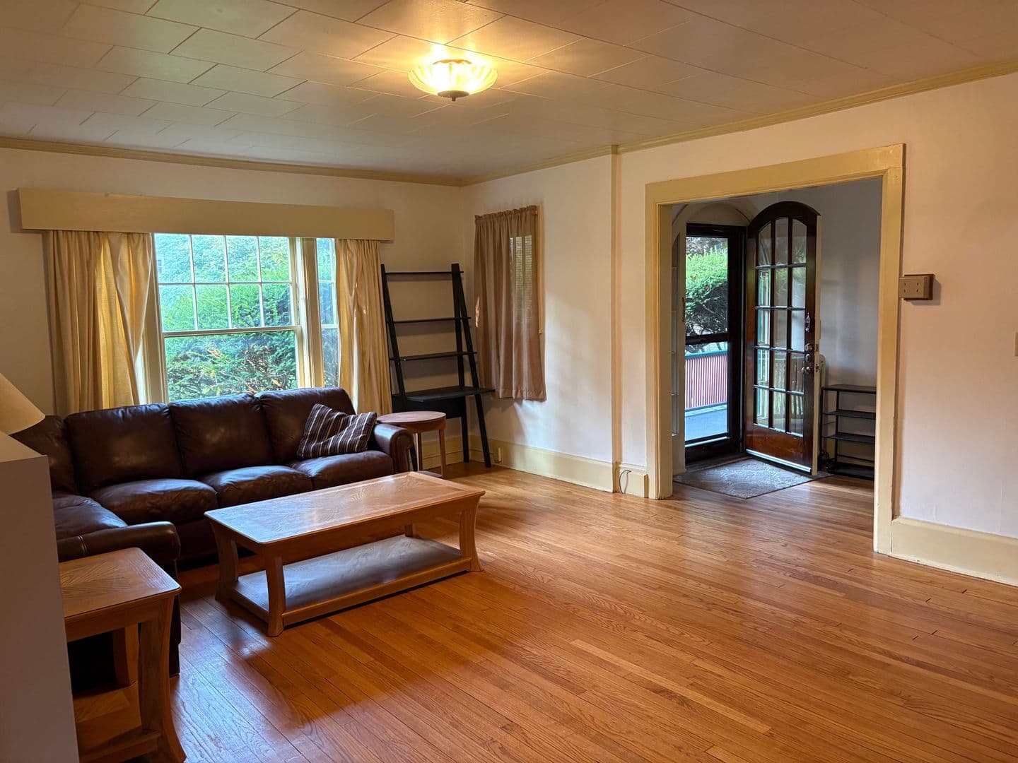Ithaca Apartment: 105 Worth Street