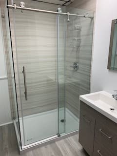 Ithaca Apartment: 127 College Avenue