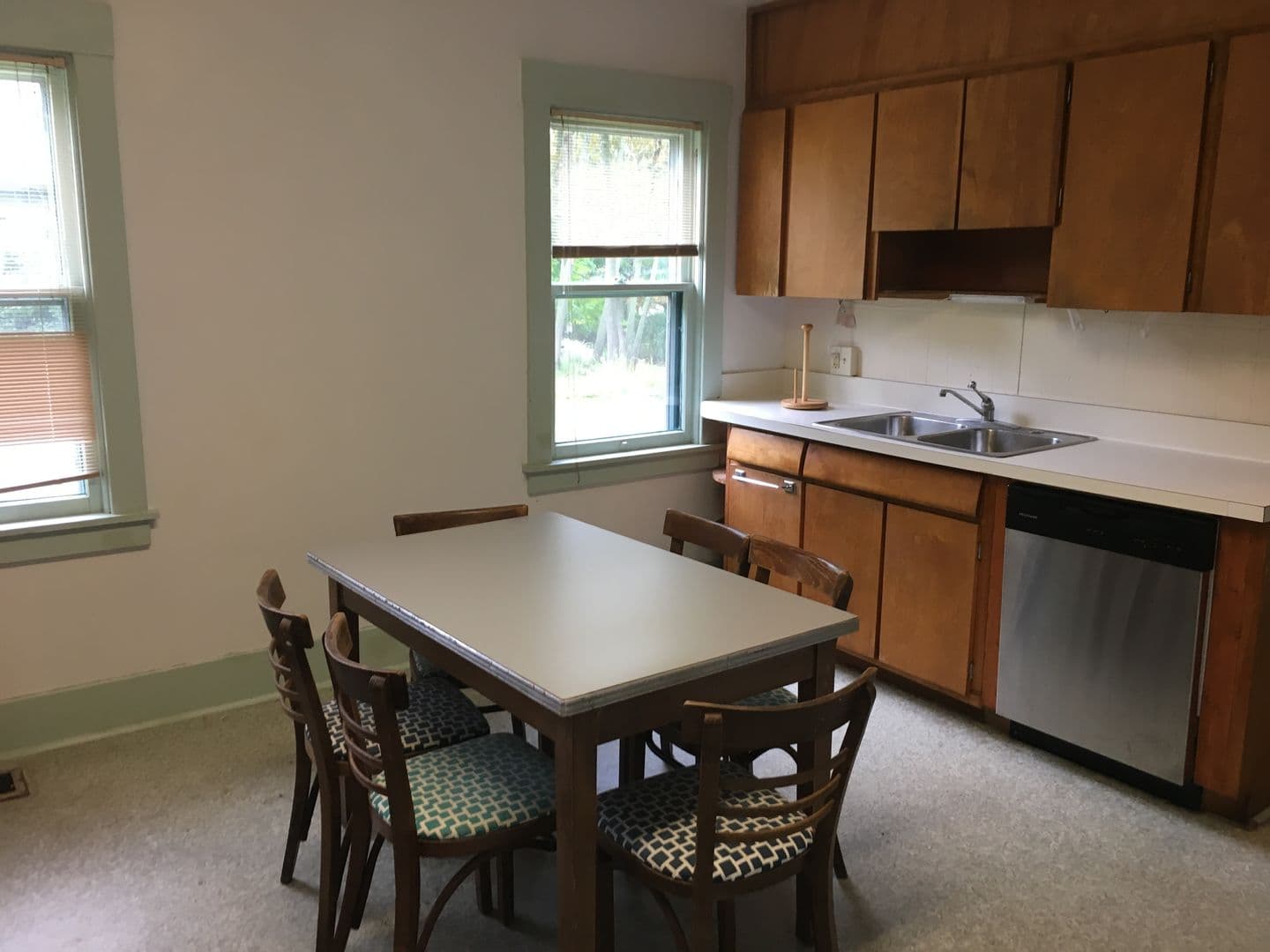 Ithaca Apartment: 107 Elmwood Avenue