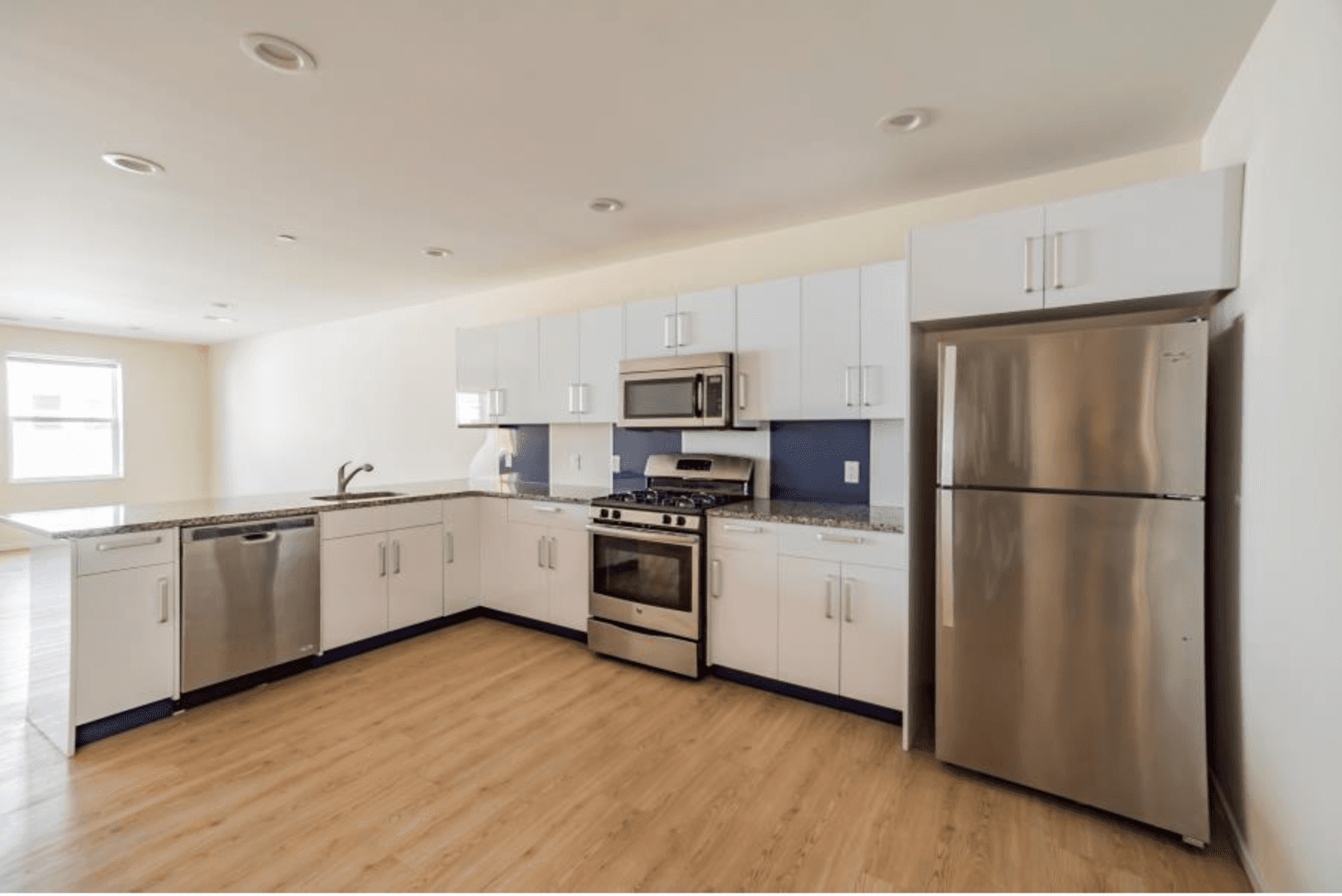 Philadelphia Apartment: 800-820 North 48th Street