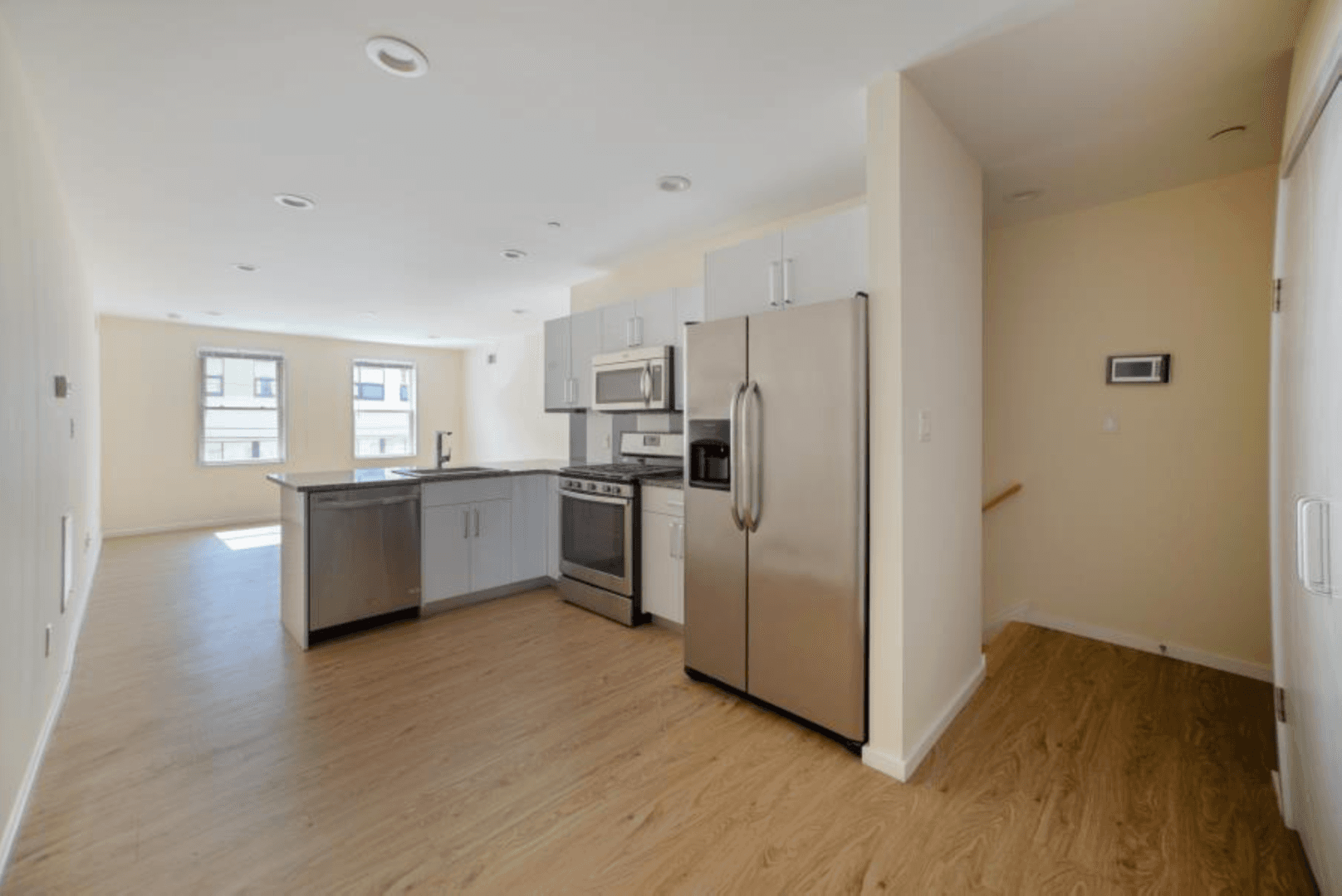 Philadelphia Apartment: 800-820 North 48th Street