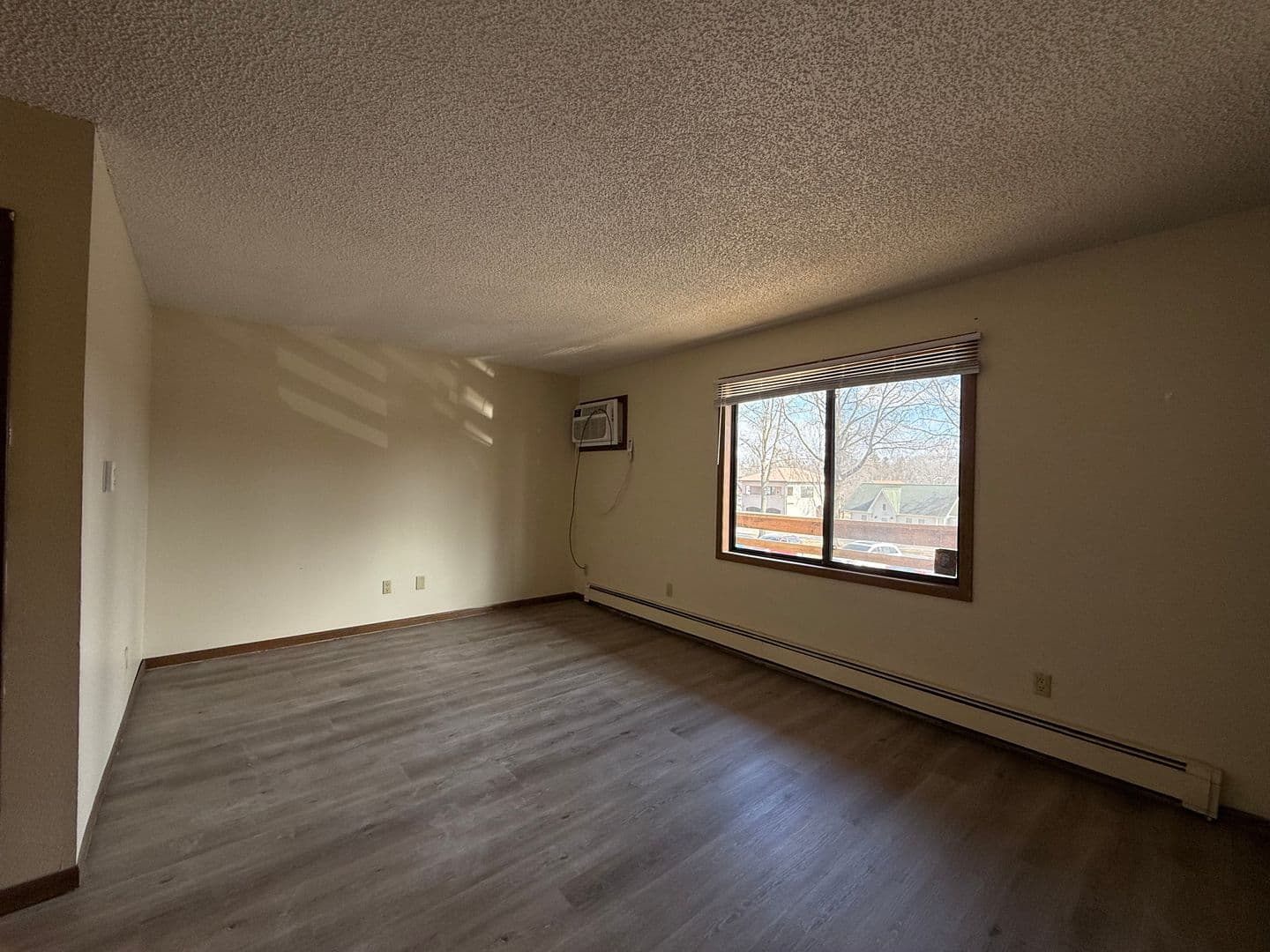 Iowa City Apartment: 840 Maggard Street