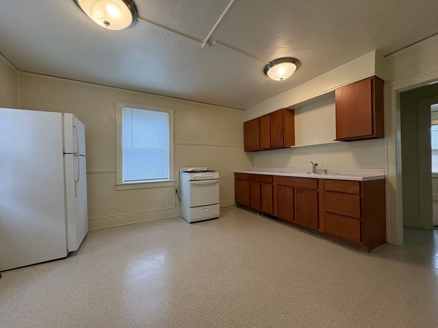 Iowa City Apartment: 310 N. Gilbert Street