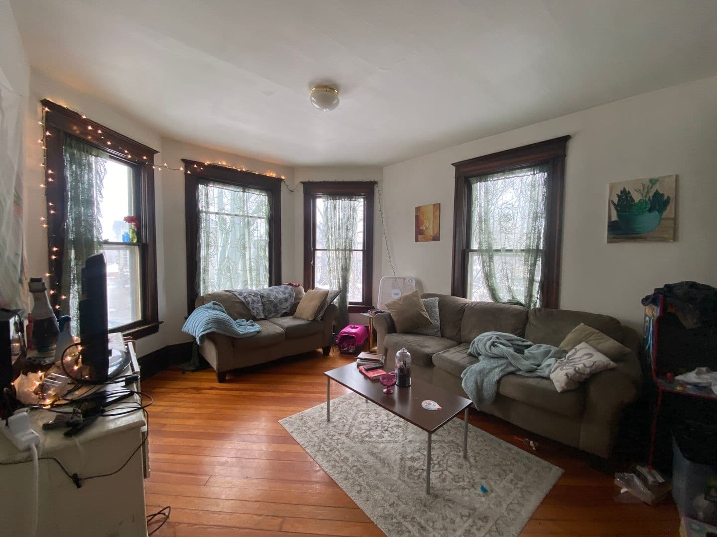 Iowa City House: 923 E. Washington Street