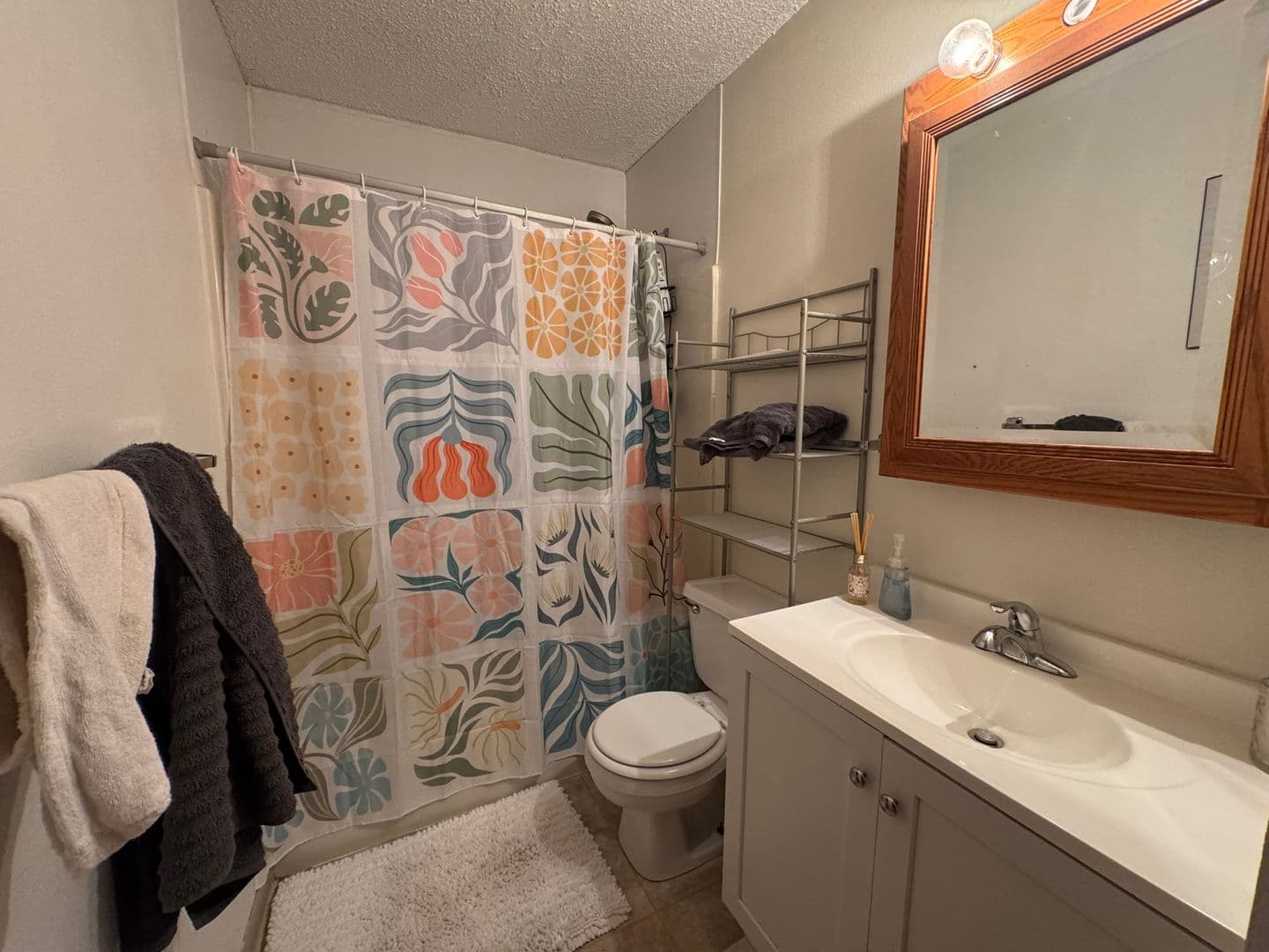 Iowa City Apartment: 631 S. Van Buren Street