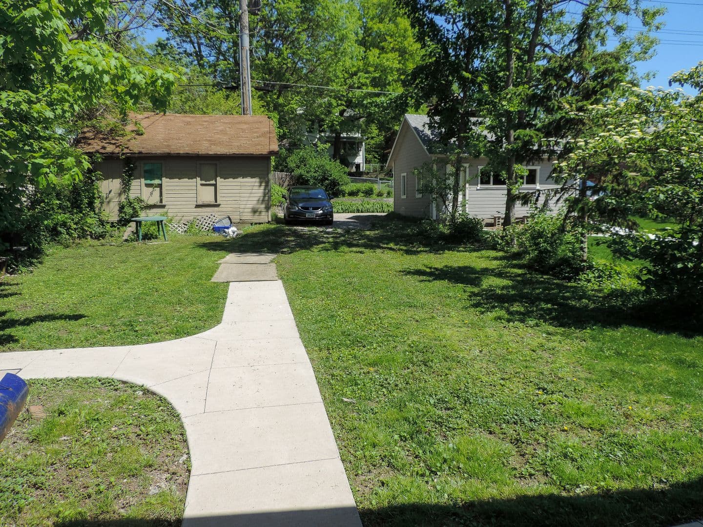 Iowa City Apartment: 608 Ronalds Street