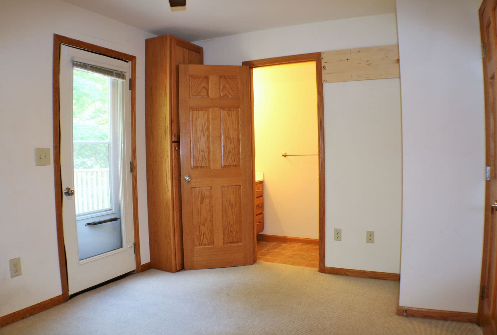 Iowa City House: 819 Iowa Avenue
