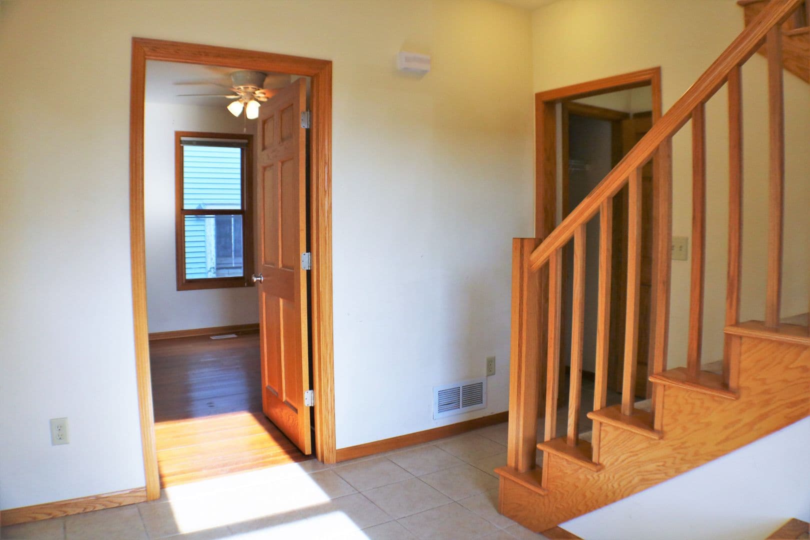 Iowa City House: 819 Iowa Avenue