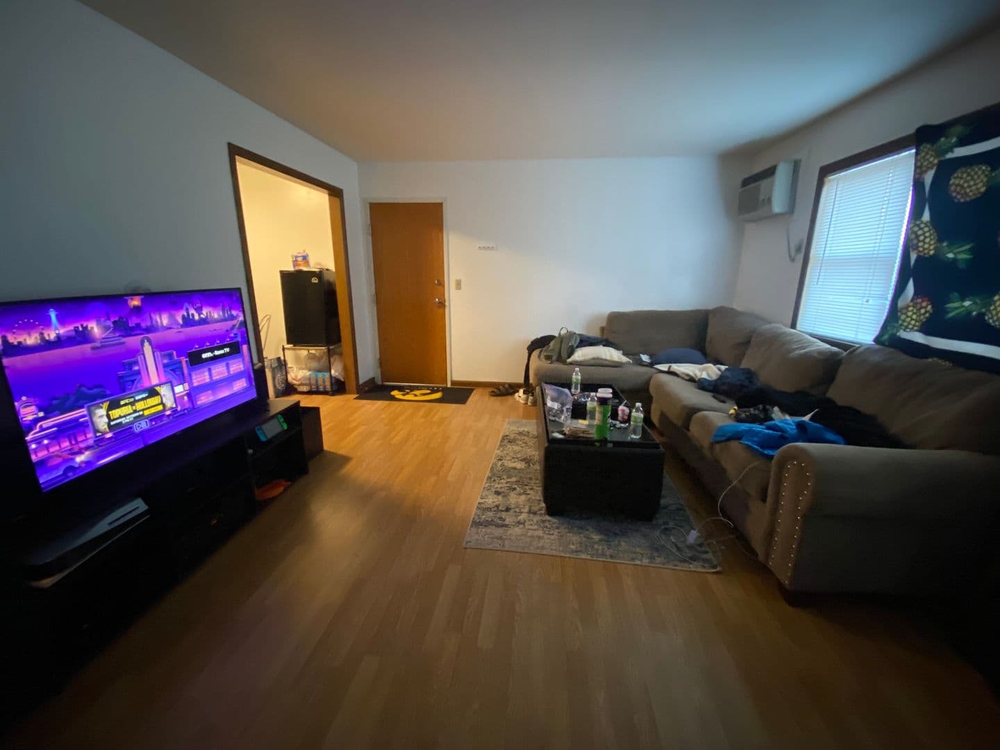 Iowa City Apartment: 614 E. Jefferson Street
