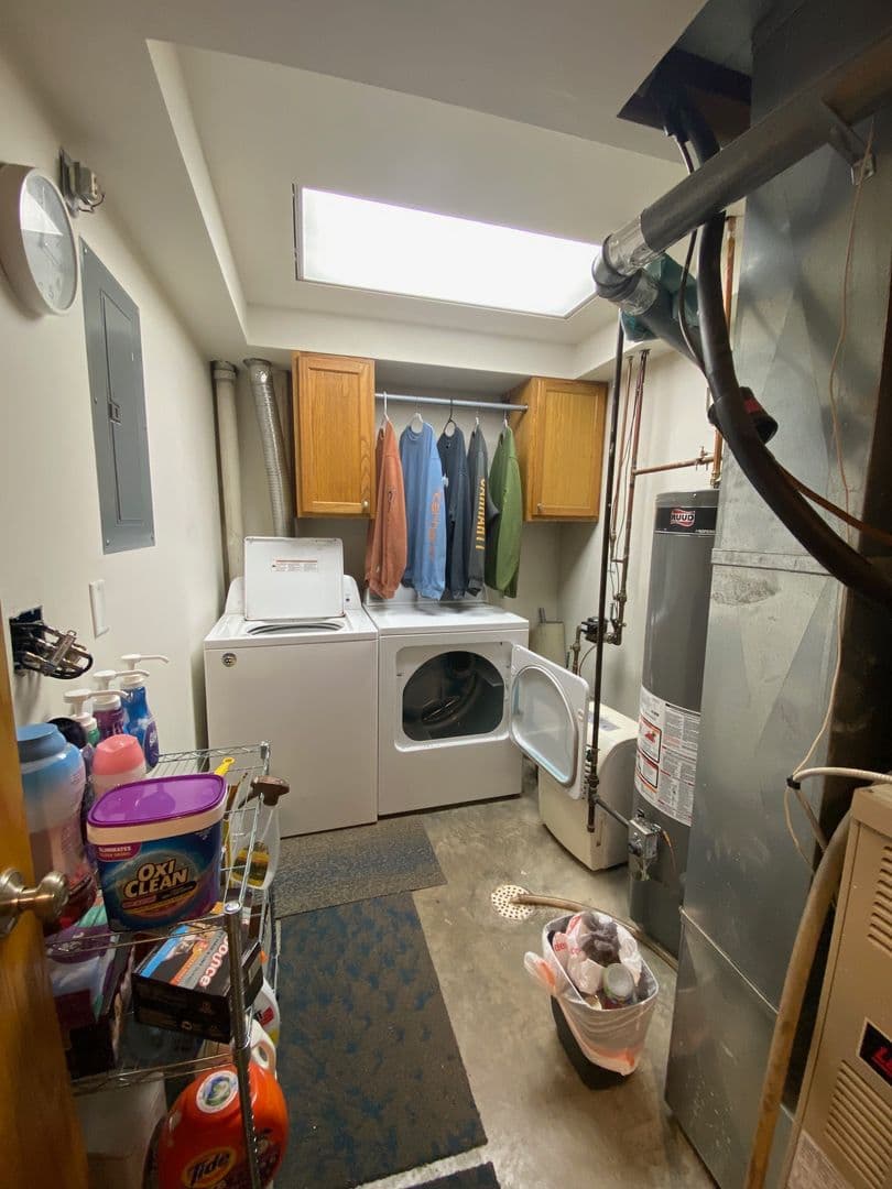 Iowa City House: 1265 Dodge Street Court