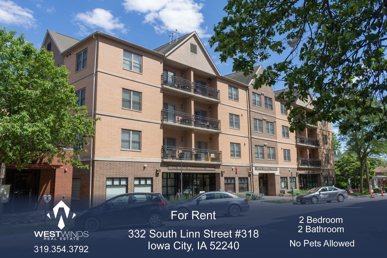 Iowa City House: 332 S. Linn Street #318