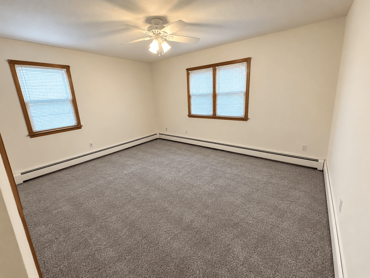 Iowa City Apartment: 614 E. Jefferson Street