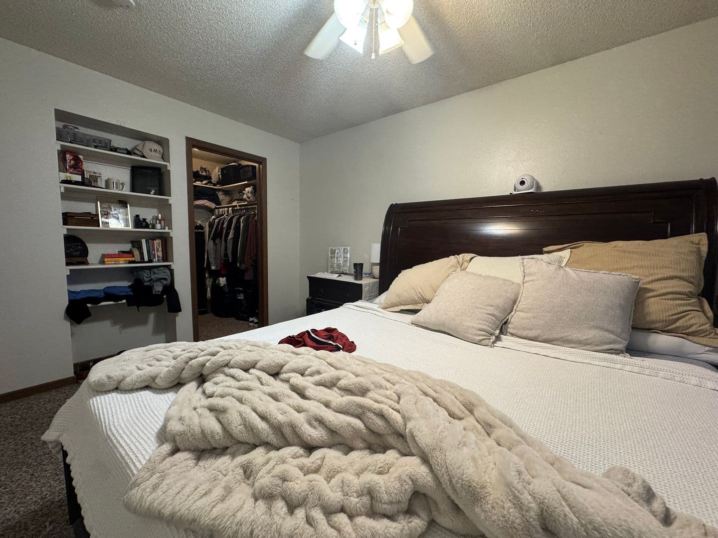 Iowa City Apartment: 1050 Newton Road