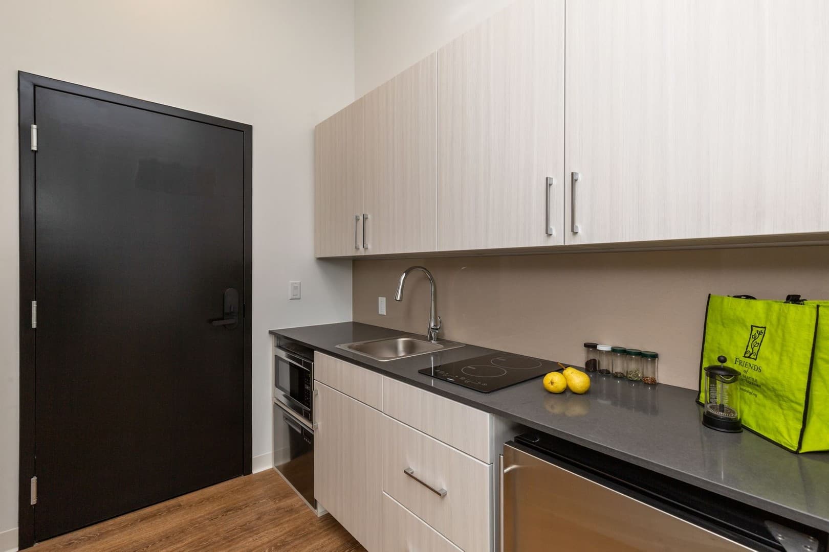 Iowa City Apartment: 7 S. Linn Street