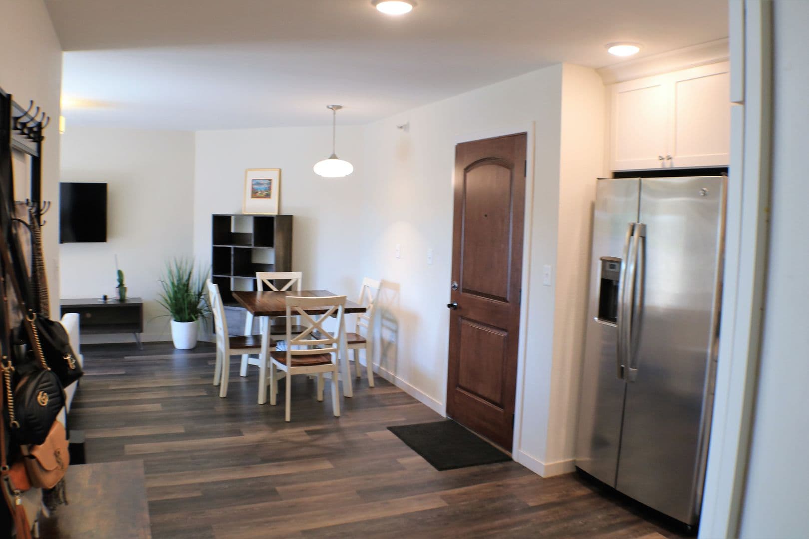 Iowa City House: 332 S. Linn Street #318