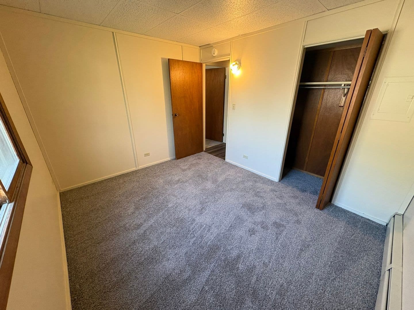 North Liberty Apartment: 175 Sugar Creek Lane (NEW)