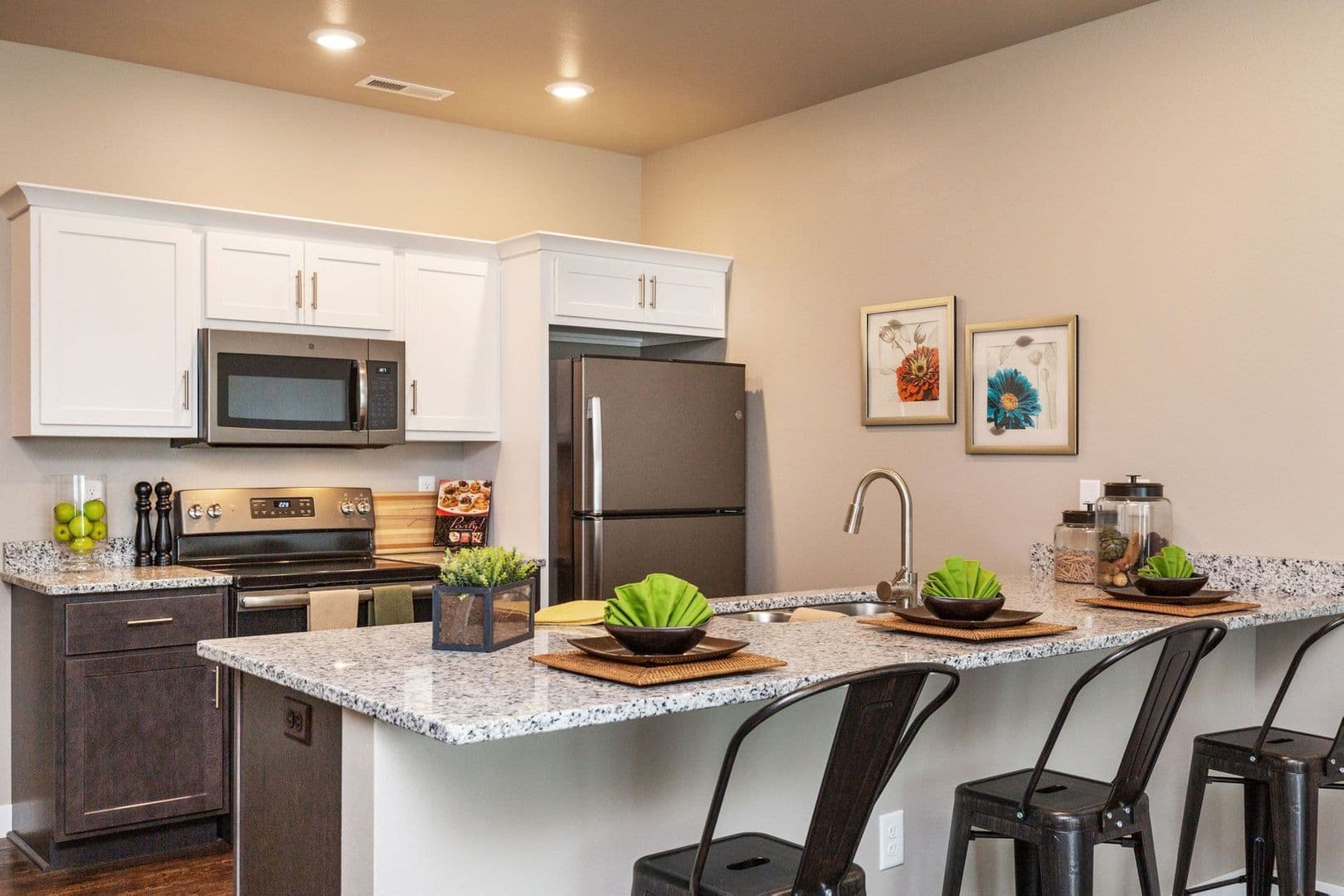 North Liberty Apartment: 1825 Caleb Court