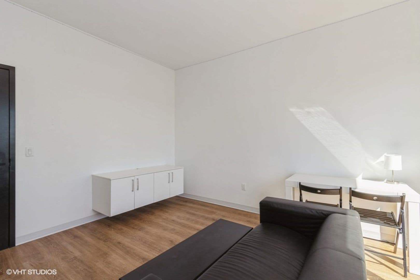 Iowa City Apartment: 7 S. Linn Street
